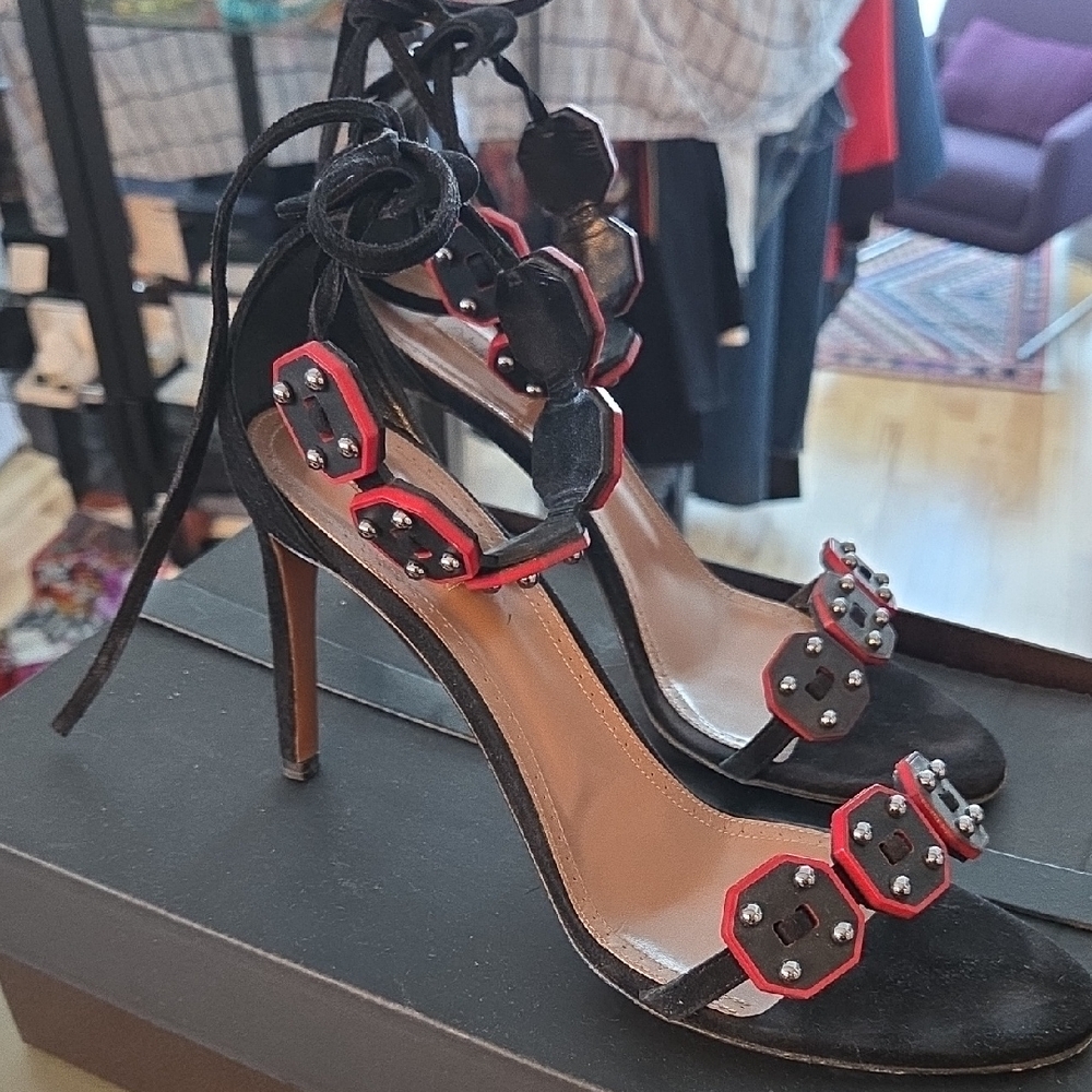 Elaia Paris Elegant Black and Red Strappy Heels